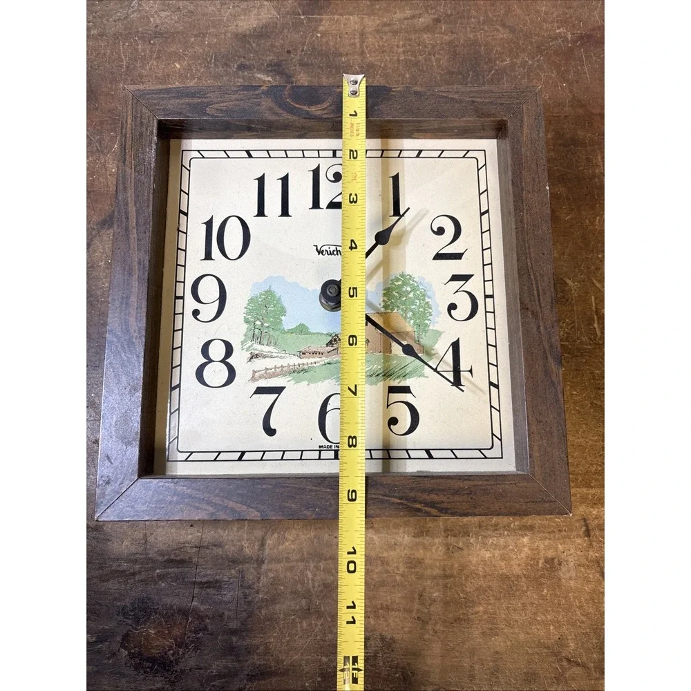 Vintage Verichron Wall Clock Faux Woodgrain Farmhouse Scene Battery Operated USA